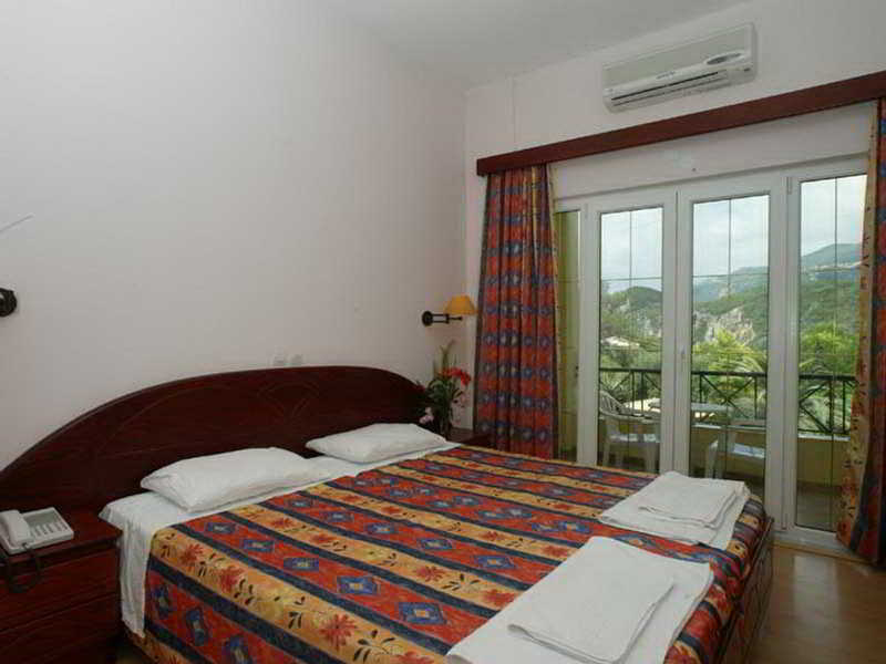 Liapades Beach Hotel Экстерьер фото